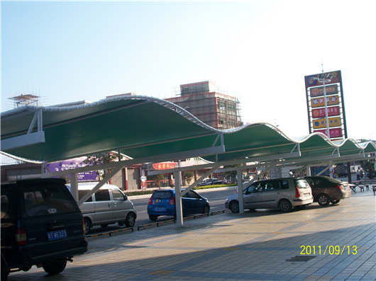 停車棚2